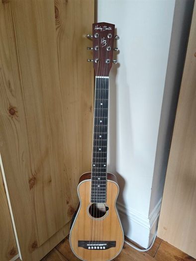 Harley Benton Electro Acoustic Travel Guitar