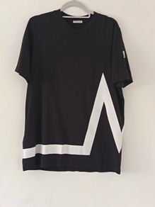 genuine mens Moncler t-shirt size M
