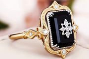 Art Deco Style Star Starburst Ebony Gold Tone Ring