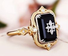 Art Deco Style Star Starburst Ebony Gold Tone Ring