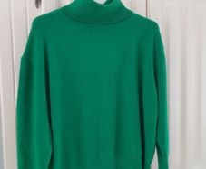 Emerald Green Role Neck Jumper New