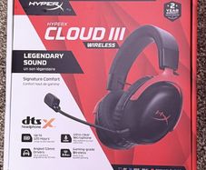 HyperX Cloud III Wireless Gaming Headset - Excellent Condition
