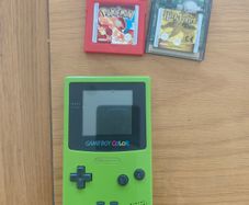 Nintendo Game Boy Color Bundle