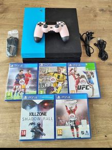 Playstation 4  + Games + Controller