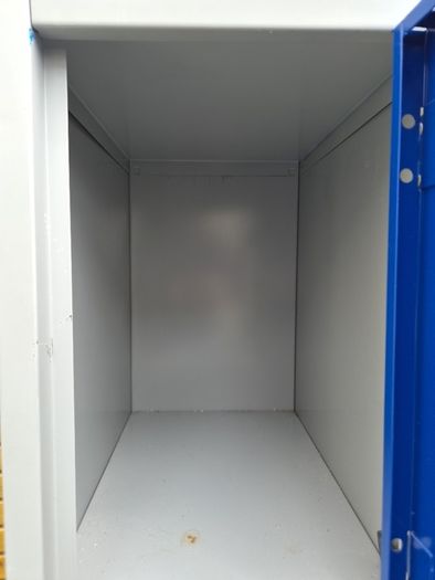 locker