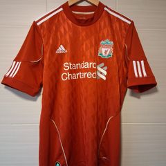 Liverpool Jersey. Official Adidas Liverpool FC Mens Home Jersey.  Season 2010 To 2012. Authentic Original.  Not A Modern Day Remake.