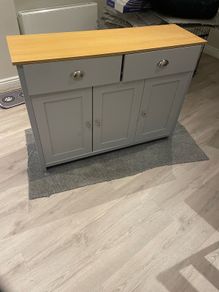 sideboard