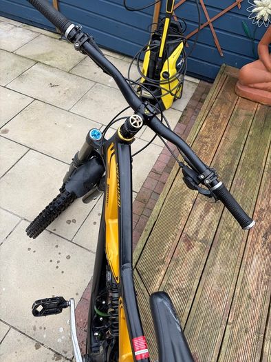 2011 Specialized Enduro Expert Evo