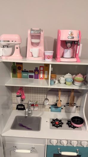 toy kitchen