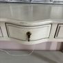 vanity table Image 4