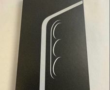NEW Samsung Galaxy S26 256GB ( Irish stock )