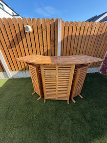 Indoor/Outdoor bar