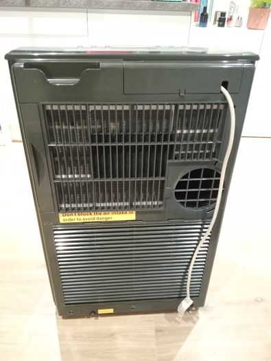 Air conditioner (portable)