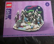 LEGO Creator 40785 Northern Lights Diorama - Brand new sealed in box!