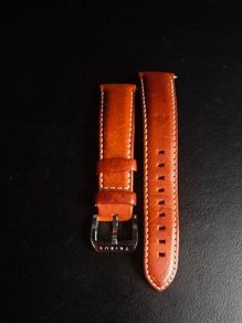Leather watch strap with buckle