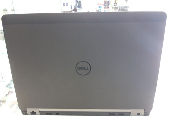 Dell Latitude E7250 12.5" Laptop  i7 , 5th Gen, 8GB RAM, 512GB SSD, Windows 10 Pro +office 2007 webcam +graphics 520 + touch screen