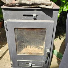 Wood burning stove
