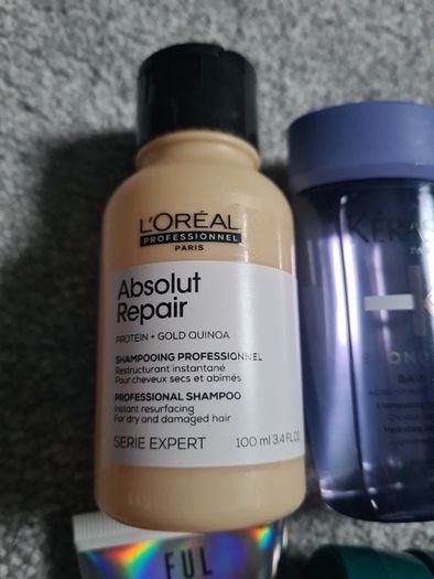 travel size Kerastase Resistance, including the Bain Force Architecte shampoo and Masque Force Architecte reconstructing mask and Ciment Thermique 50ml