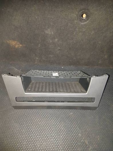 BMW E60/61 5 Series Centre Console Hole Centre Pocket LCI 7051399