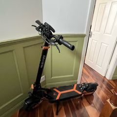 electric scooter