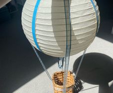 Ceiling light hot air balloon