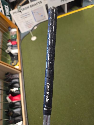 Wilson Staff D11 Irons