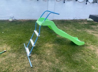 Kids garden slide