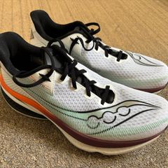 Saucony Endorphin Azura