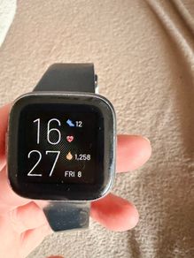 Fitbit Versa 2