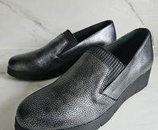 Patricia Miller platform leather slip on shoes comfortable RRP 110 eUK 4 EU 37 perfect for back to school or ladies smart shoes new & boxed SALE need to go