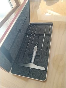depth micrometer set. Made by starrett. Great Britain.