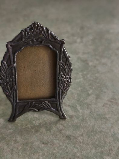Set of 2 Antique Miniature Victorian  Picture Frame Retro Vintage Mini Photo