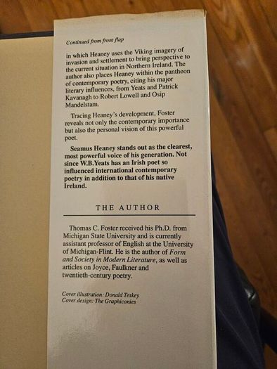 Seamus Heaney.  By Thomas C Foster. Printed By O'Brien Press Dublin.  First Edition Hardback With Dustjacket In Good Condition.  See Photos For Same.