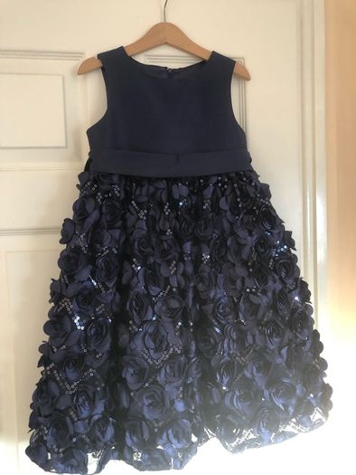 Dress age 4-5 Navy Colour