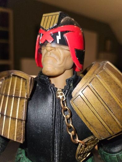 2000AD ThreeA 3A Judge Dredd 1/6 scale figure (damaged)