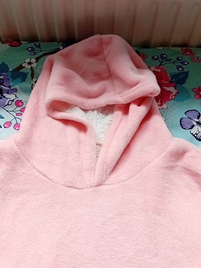 snuddie oversized blanket hoodie with pocket one size