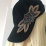 Velvet cap Image 2