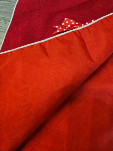 Stunning Christmas table Runner