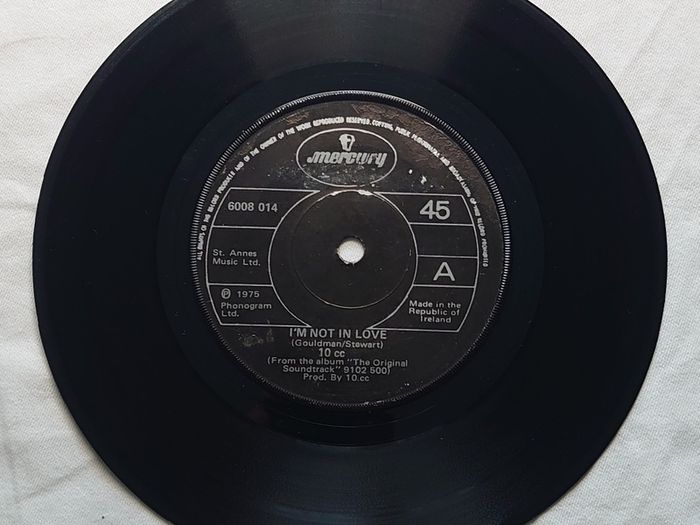 10cc - I'm Not In Love - 7" Vinyl