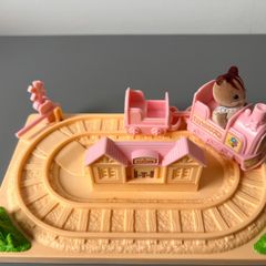 sylvanian families choo choo train