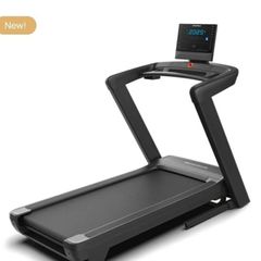 NordicTrack Commercial LE  Pristine