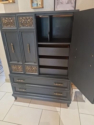 large storage unit