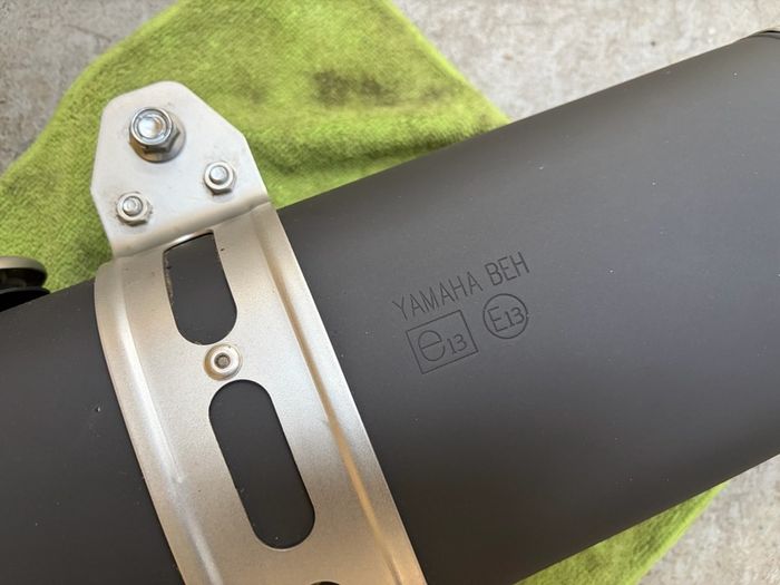 Yamaha T7 Tenere Standard Exhaust