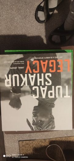 2 Pac  Book