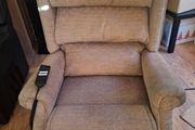 ON HOLD ! riser recliner electric armchair