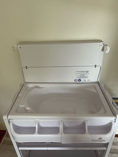 Bath & Baby Changer