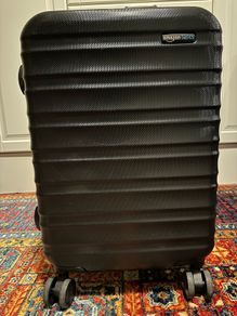 Luggage suitcase Amazon basic  Expandable