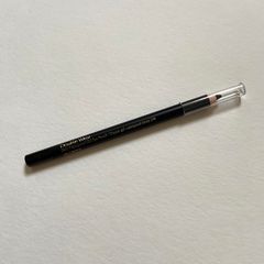 Estee  Lauder eye pencil in shade onyx