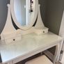Vanity table Image 2