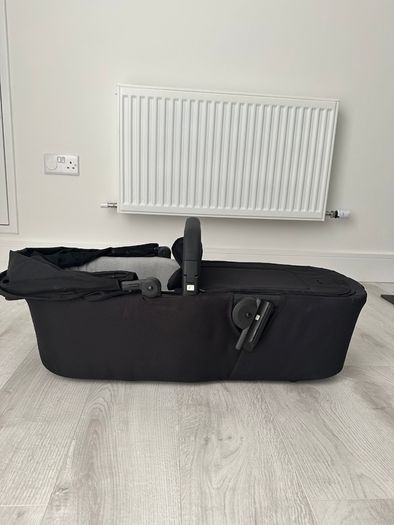 Joolz Aer+ Cot (Black) and Raincover (Grey)
